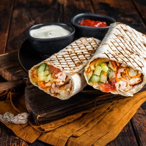 shawarma-shaurma-chicken-roll-with-vegetable-sa-2024-12-10-01-42-13-utc